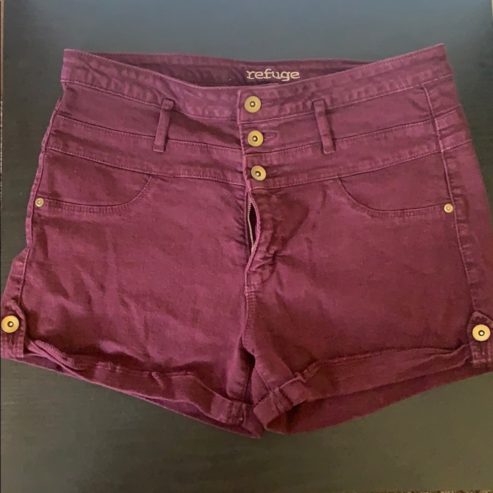 High Waisted Burgundy shorts